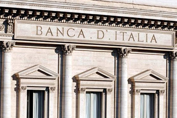 Quali informazioni deve dare la banca che tratta con un cliente inesperto?